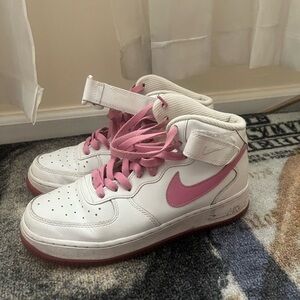 Nike Airforces Mid